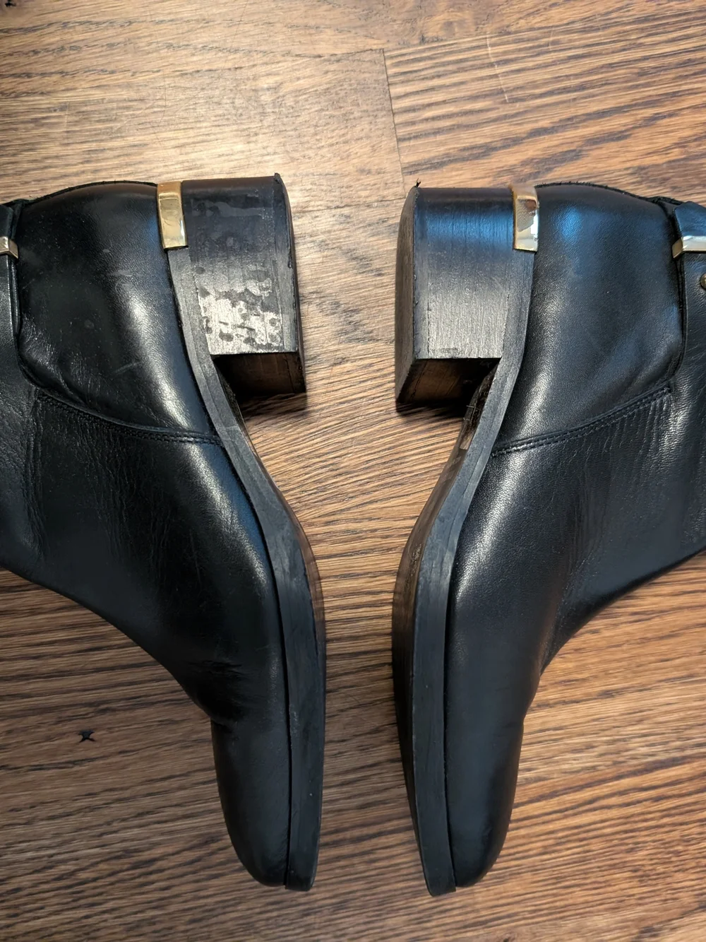 Minelli sleek black